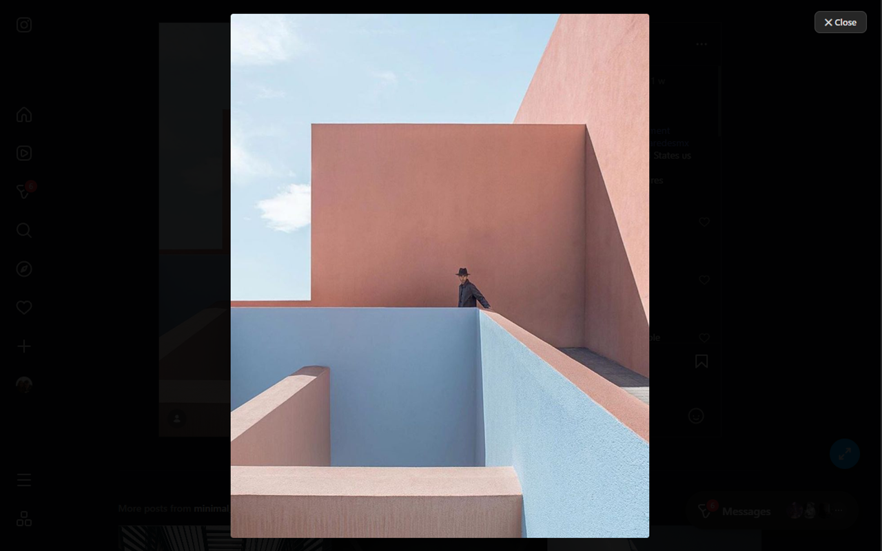 Full-screen image viewer open on a post page
